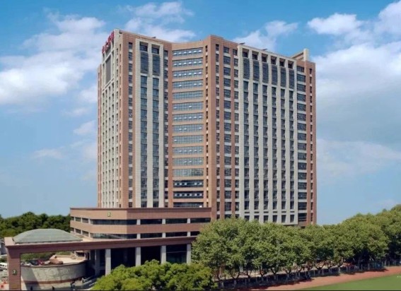 學校空調集中管理交付項目(某大學附屬中大醫院）